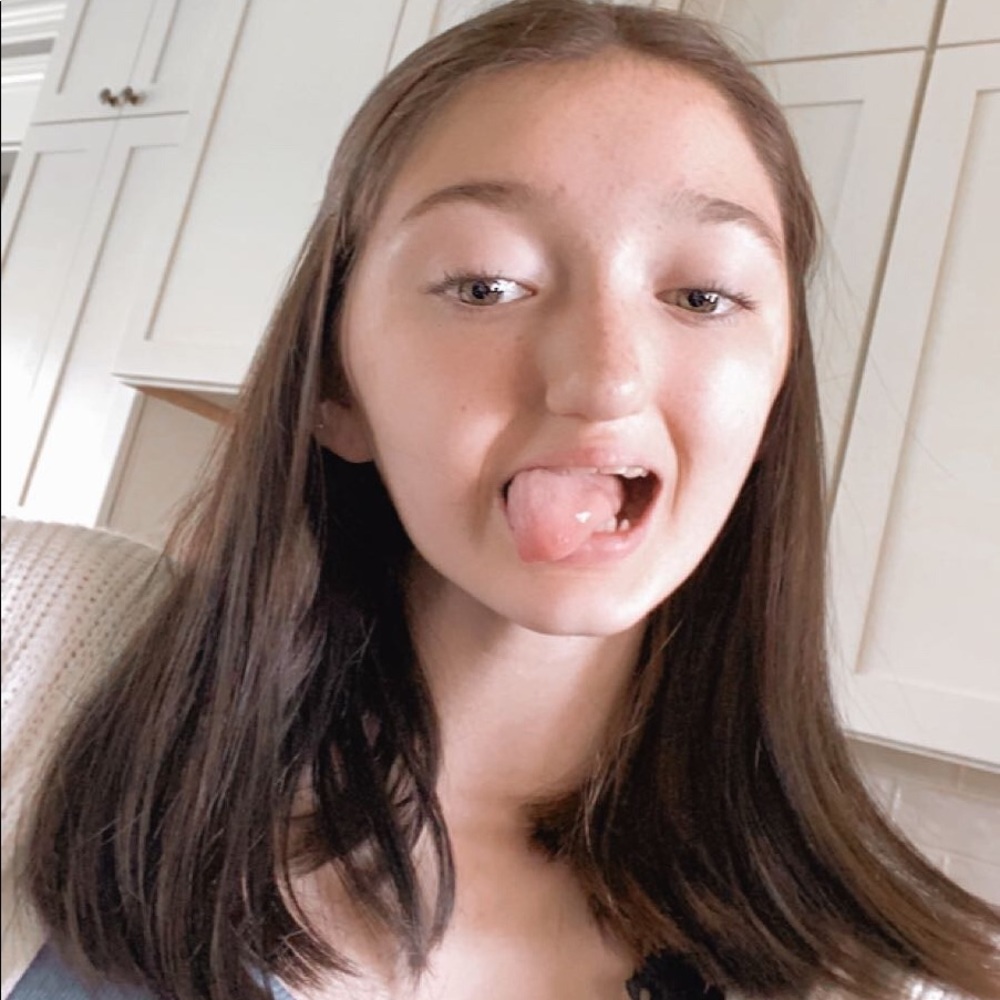 Meet your Posher, Madyson